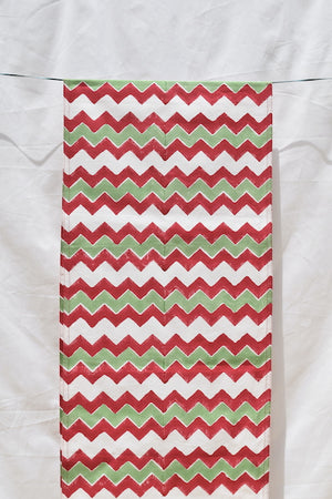 Open image in slideshow, Maroon Chevron Cotton Canvas Runner
